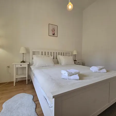 The Park Prestige Palace Apartment
