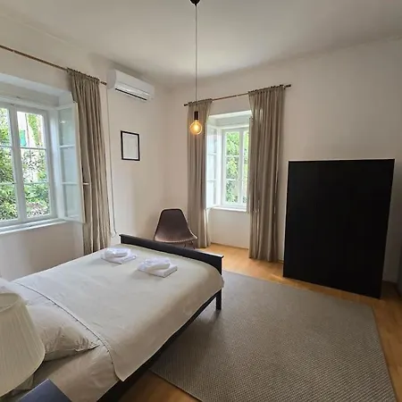 The Park Prestige Palace * 스플리트