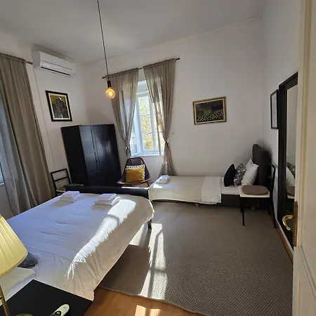 Апартаменты The Park Prestige Palace *