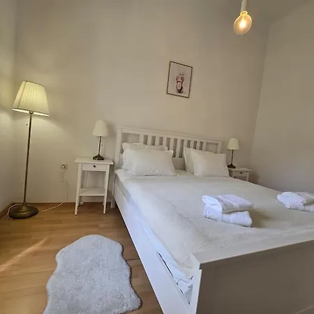The Park Prestige Palace Апартаменти Спліт